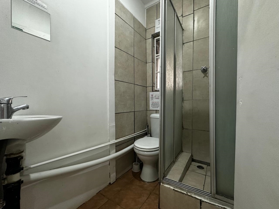 5 Bedroom Property for Sale in Brandwag Free State